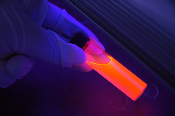 glowing test tube chemistry